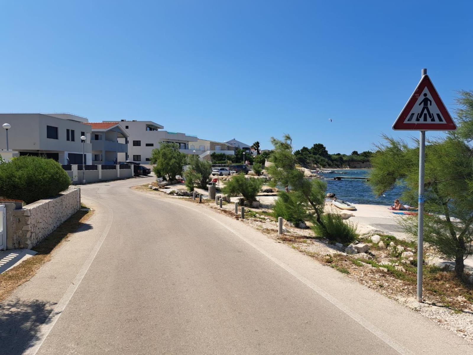 Apartmani Vukadin Vir Exteriör bild
