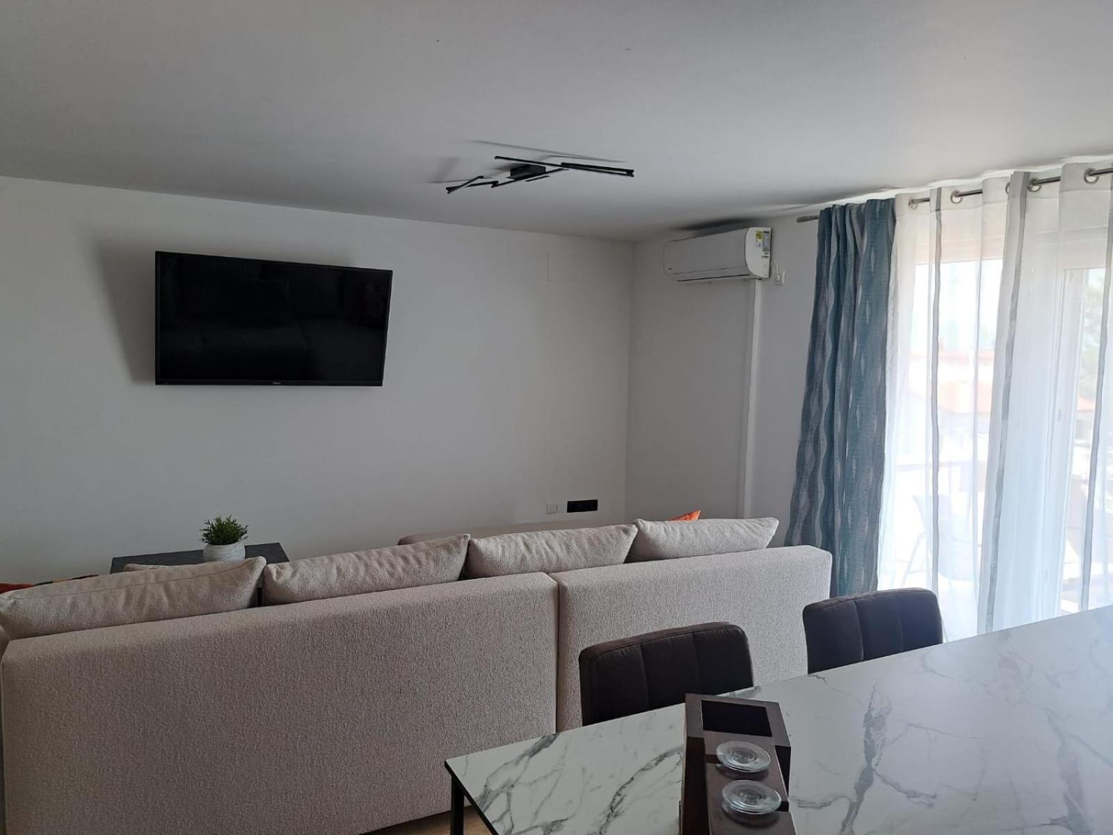 Apartmani Vukadin Vir Exteriör bild